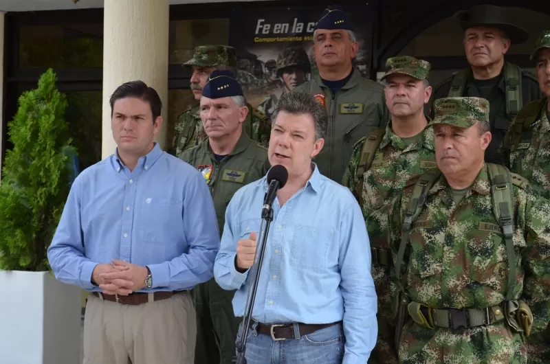 El presidente al finalizar el consejo de seguridad dijo que la muerte de los 11 militares en Arauca fue producto de un error en la tropa y un golpe de oportunidad que las Farc tuvieron, esto solo hará que la el Ejército persista en mantener los operativos contra los grupos armados ilegales en la región, afirmó.