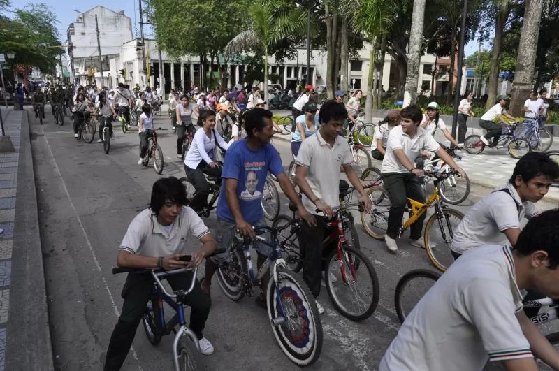En la celebración del día del medio ambiente en Arauca realizaron el medio día sin carros y un ciclo paseo por las principales calles del municipio.