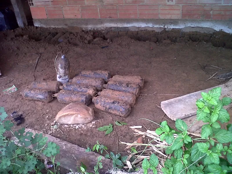 La Brigada móvil 5 encontró los explosivos en una vivienda del área rural de Puerto Rondón en el departamento de Arauca.