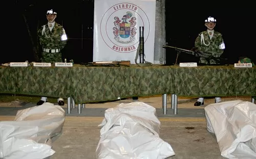 <p>Tres presuntos insurgentes de las Farc murieron en combate con unidades militares en Tame</p>