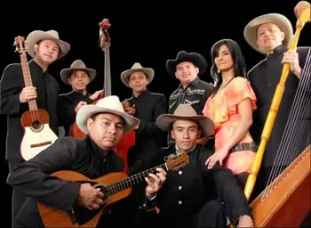 <p>Grupo Cimarrón</p>