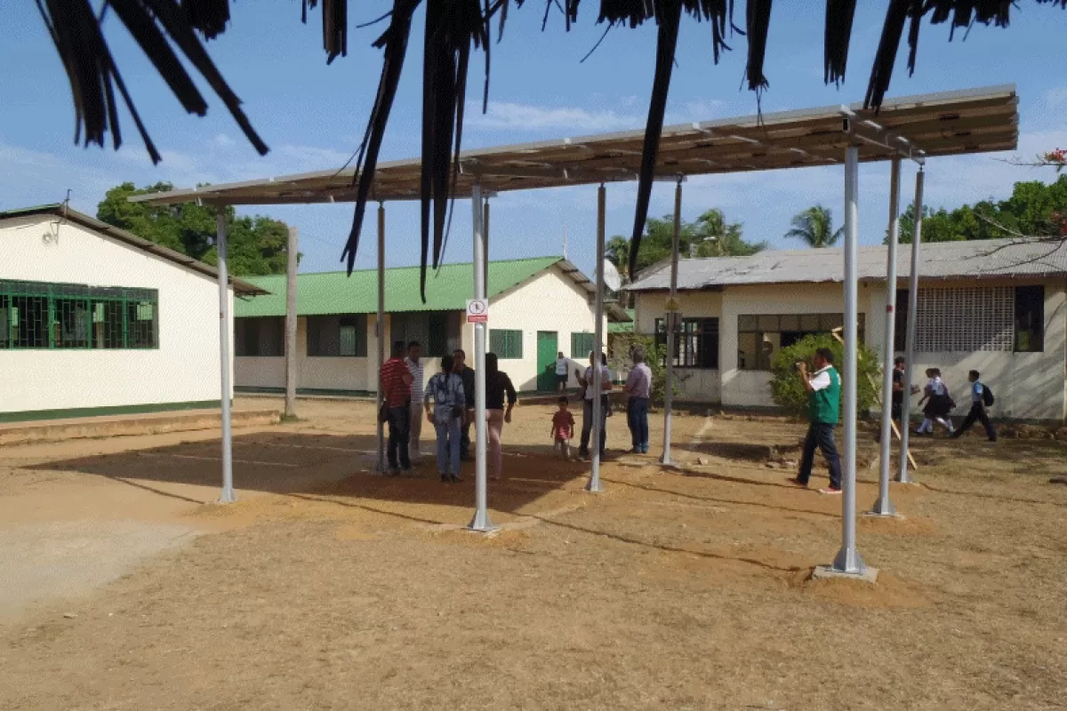 Entregaron sistema solar fotovoltaico al colegio Santa Teresita del Tuparro del municipio de Cumaribo en el departamento de Vichada