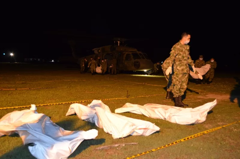 La operación contra la guerrilla de las Farc se dió después de la muerte de once soldados el pasado sábado.