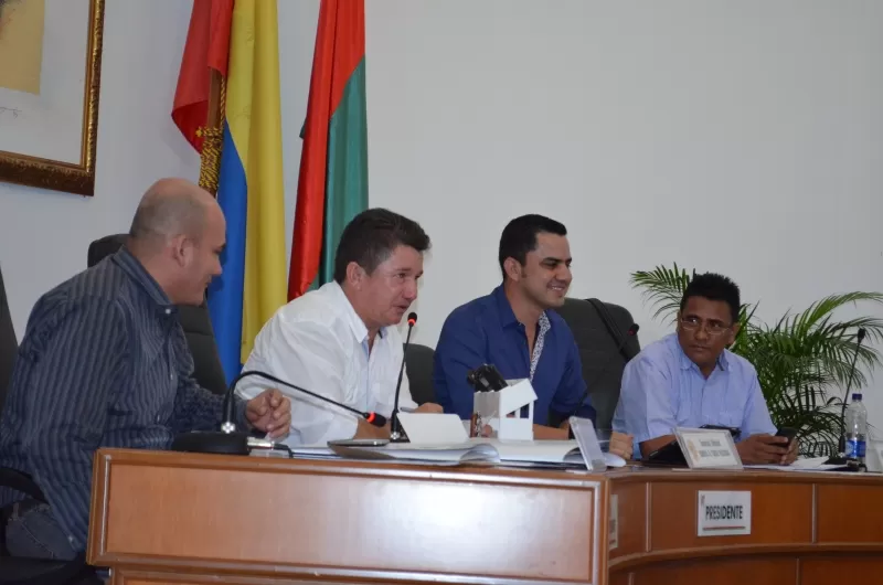 Alejandro Sarmiento dijo en la instalación de la sesiones extras de la Asamblea departamental que este año serán ejecutados diferentes proyectos que tendrán un impacto social en las comunidades “muy pronto se dará acta de inicio a proyectos para el sector vial”.