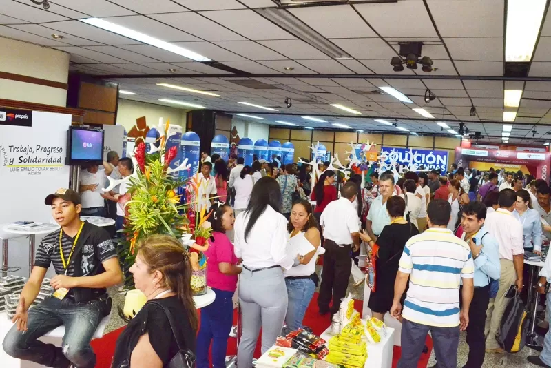 Se realiza en el centro de convenciones Los Libertadores de la capital del departamento de Arauca.