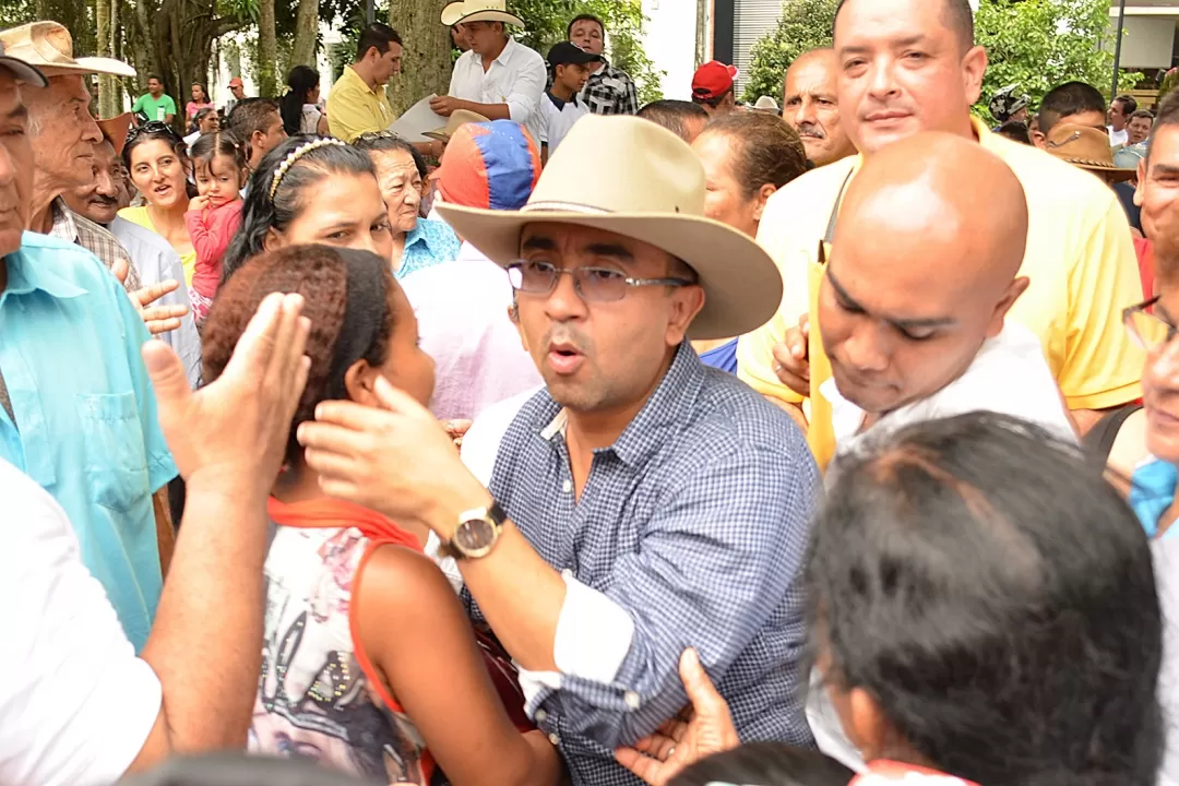 Edgar Guzmán, candidato a la gobernación de Arauca, para el período 2016 - 2019, por el partido Opción Ciudadana.