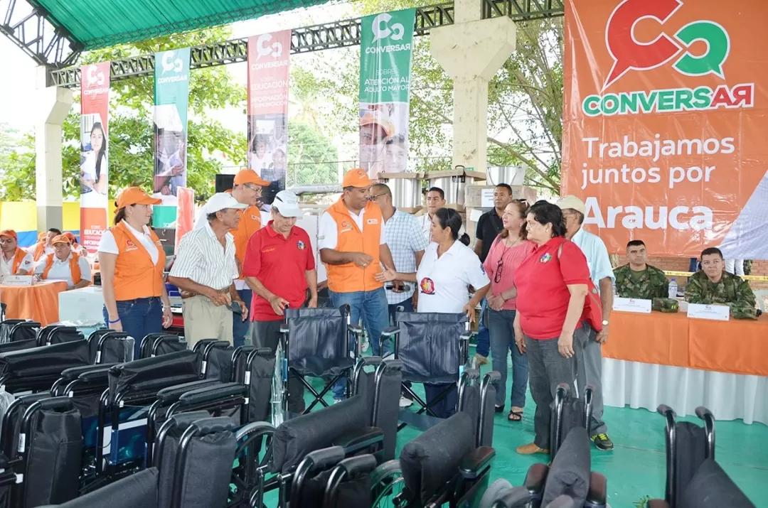 La entrega oficial la hizo el gobernador Facundo Castillo Cisneros, en el marco de su programa institucional Conversar realizado el pasado fin de semana en la capital araucana.