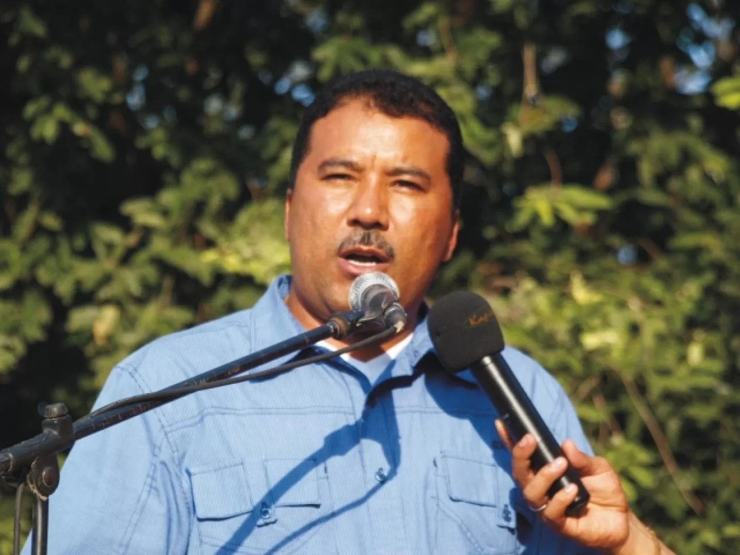 Niega haber participado en política durante las campañas de Albeiro Vanegas a la Cámara de Representantes y a la reelección del presidente Juan Manuel Santos.