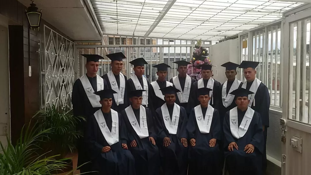 Infantes culminaron durante el 2014 el programa de educación secundaria por ciclos.