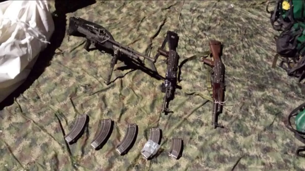 Armas y municiones incautadas.