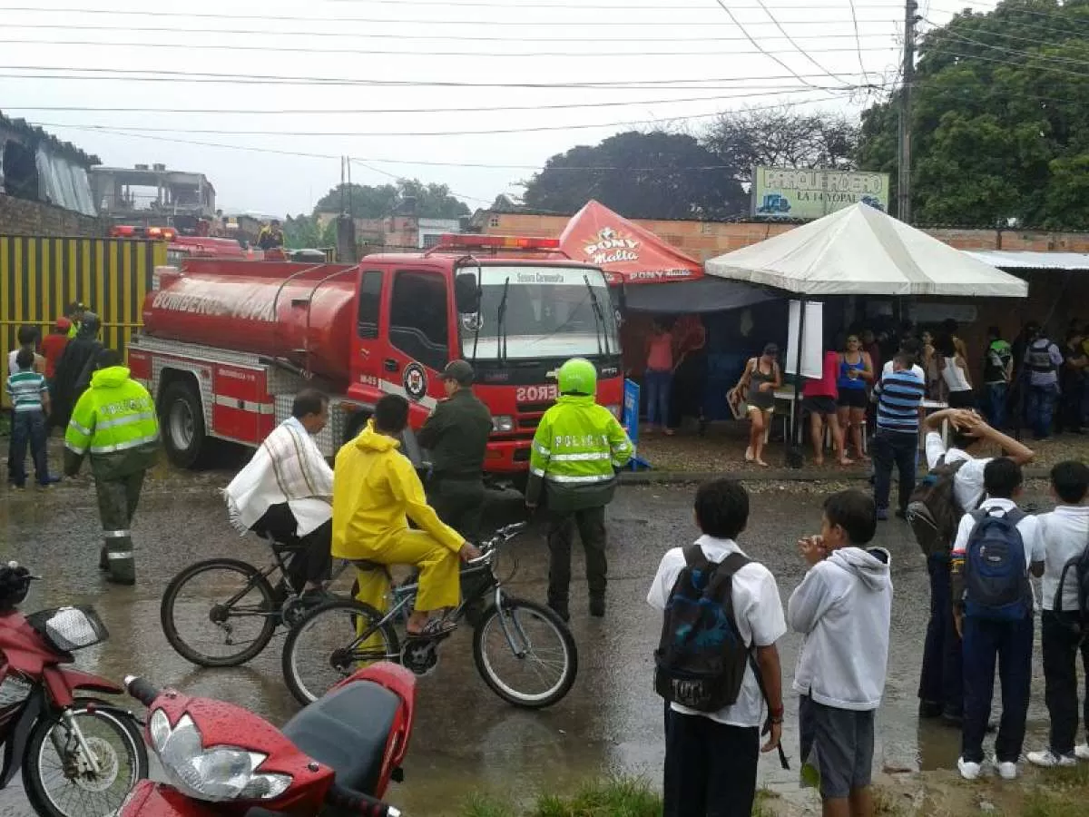 211 motocicletas resultaron afectadas por incendio de parqueadero de Transito en Yopal. 