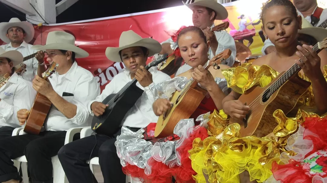 120 participantes de Venezuela y Colombia se encargaron de cantar a propios y visitantes el Maní de ayer y el Maní de hoy, temática elegida para este festival.