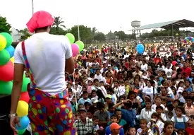 Acto de la celebración del día de la niñez en el polideportivo de las corocoras en Arauca.