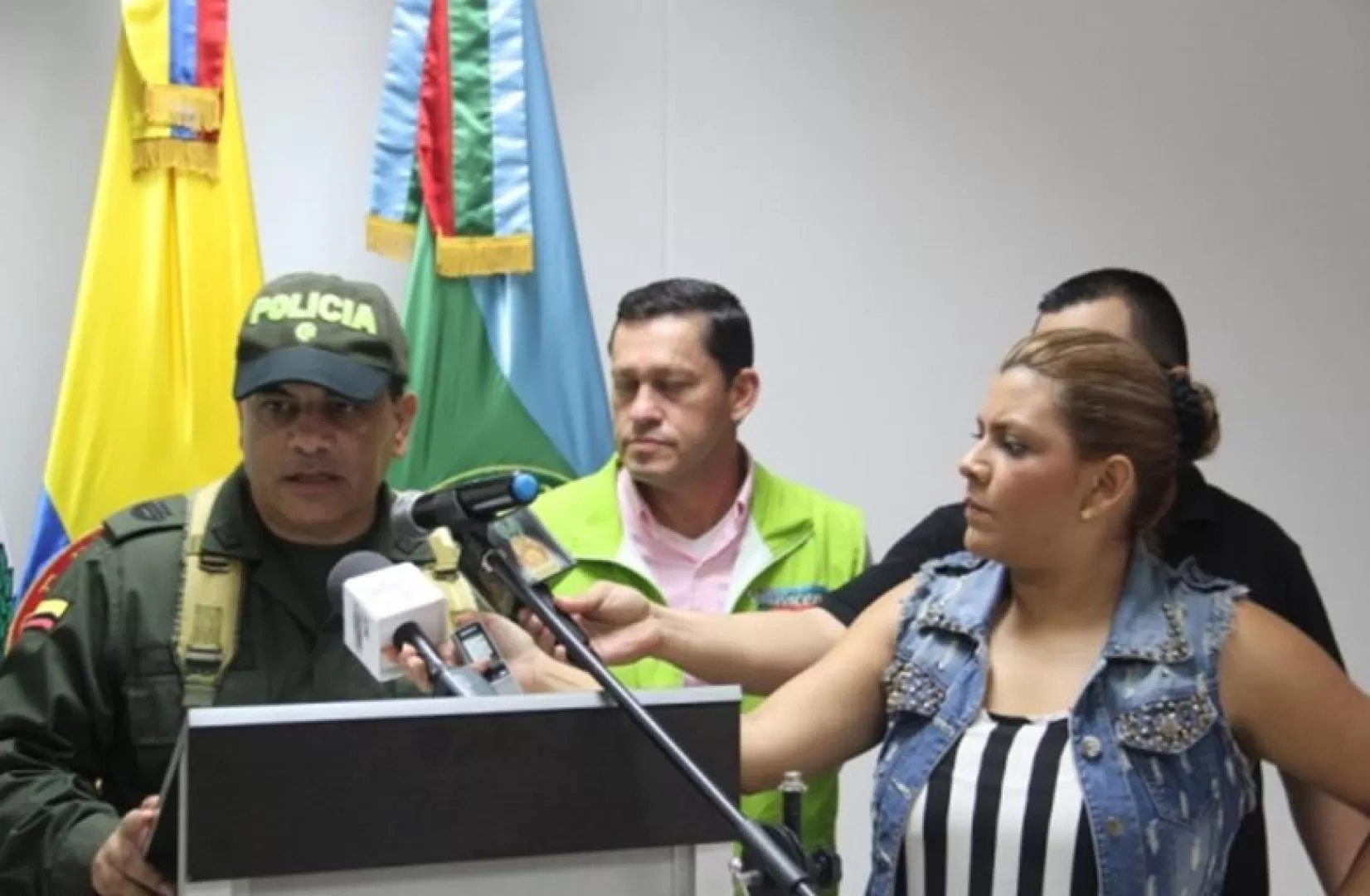 En la captura de dos delincuentes mueres policía en Villavicencio, Meta.