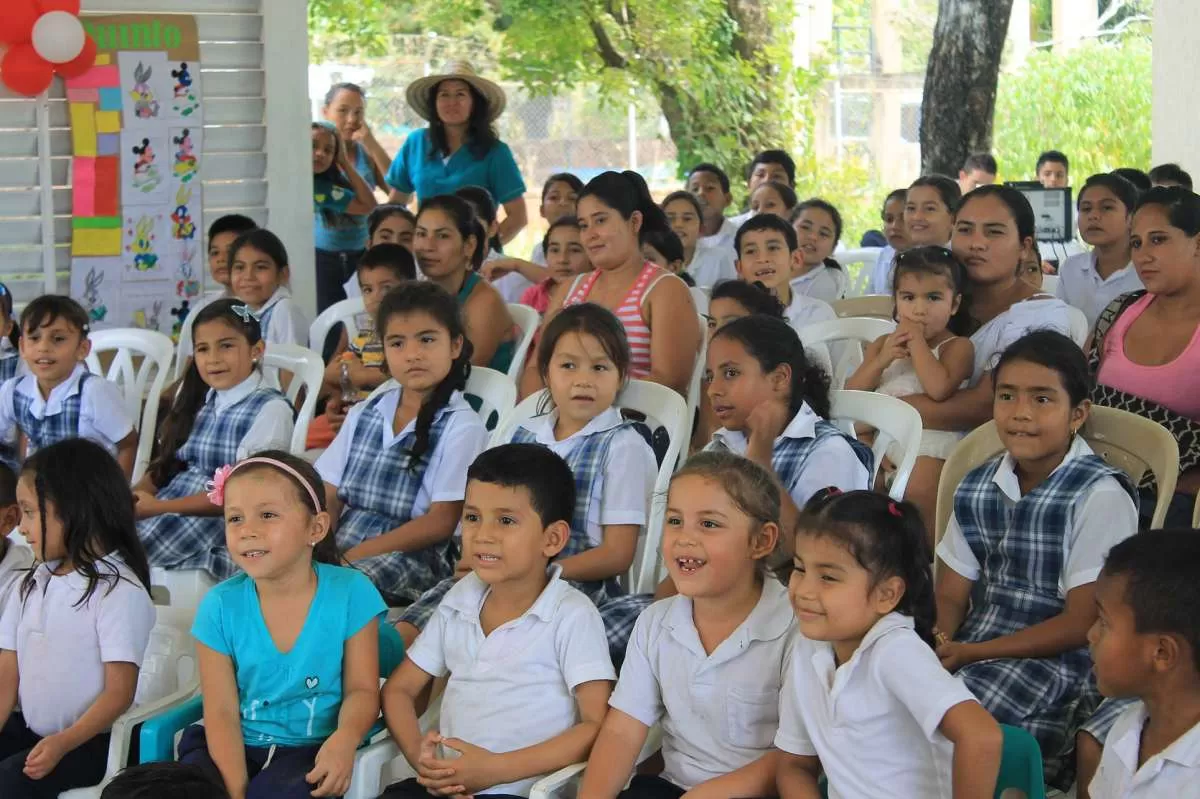 Transfieren recursos a Instituciones Educativas de Yopal para transporte escolar y mejoramiento de infraestructura