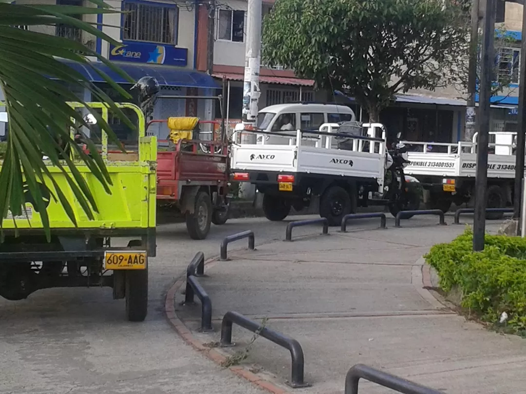 Secretaría de Tránsito y Transporte de Yopal adelanta controles para evitar el transporte informal.