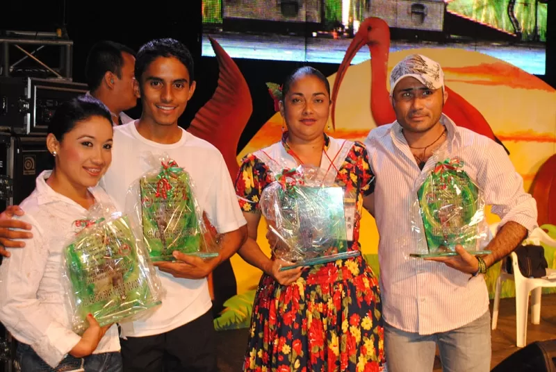 Pareja de baile Luis Alberto González y Maritza Marín – ColombiayJussein Hernández y Liliana Moreno – Colombia ganadores baile del joropo.