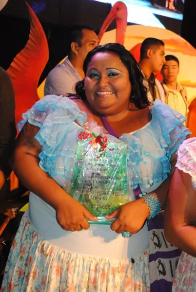 Primer lugar voz recia femenina: Eliana Ruiz, de Venezuela -  Llanera si soy llanera 