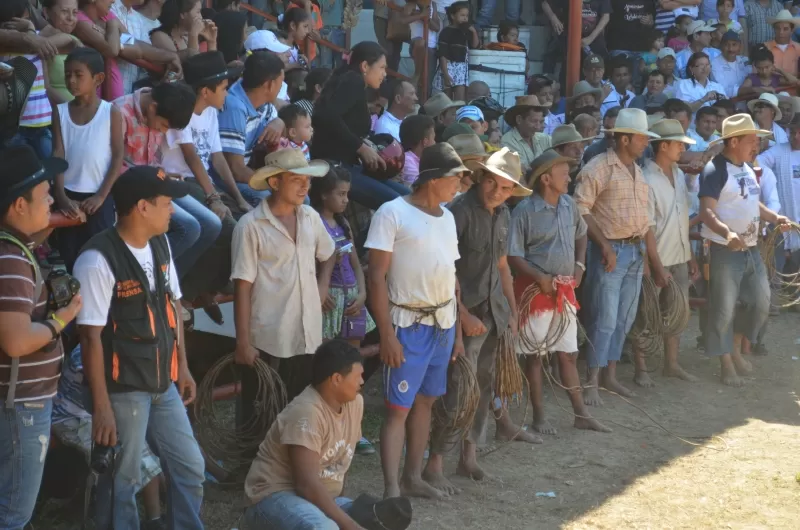 Listos para las pruebas en la plaza de ferias de Arauca