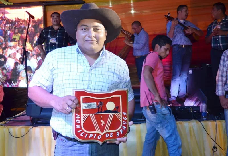 Fiel Amigo - Álvaro Vega