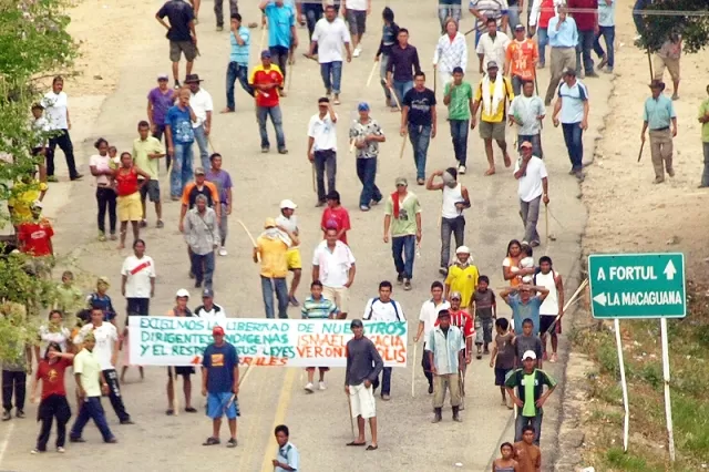 Indigenas en Corocito, Tame