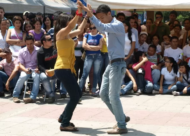 Desmostración de baile.