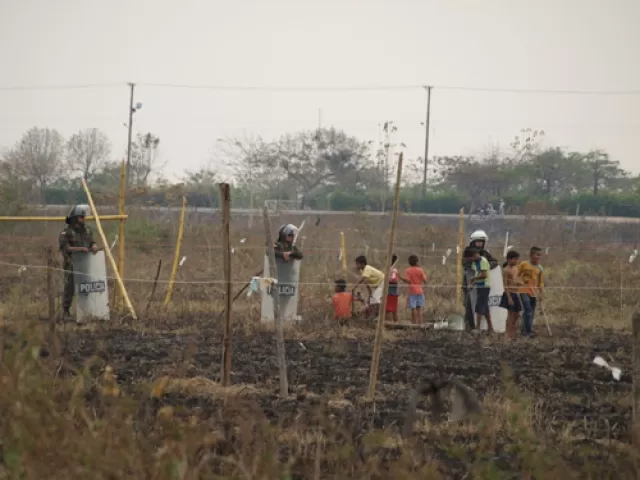 Invasión a lote de las playitas en Arauca.