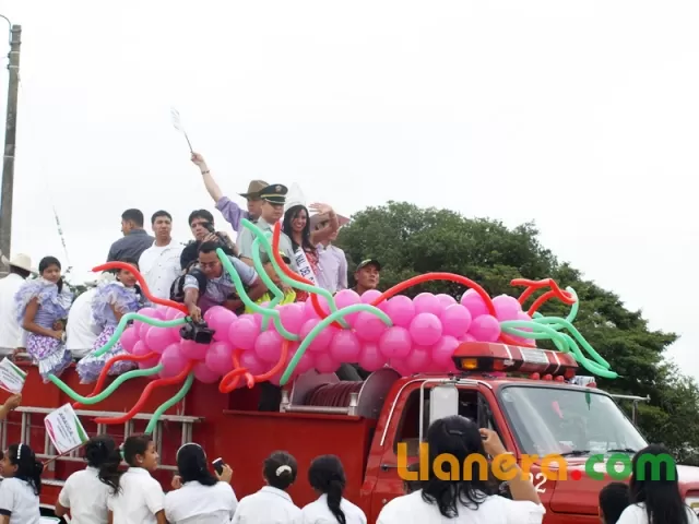 Zaira Karina Pérez Colina fue recibida por los araucanos, con una caravana por las principales calles de la ciudad.