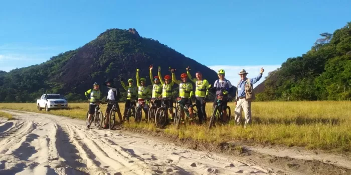 50 ciclistas entre locales, nacionales y extranjeros participaron en la II  MTB Maipures, la octava maravilla, Parque Nacional Natural El Tuparro de Vichada.