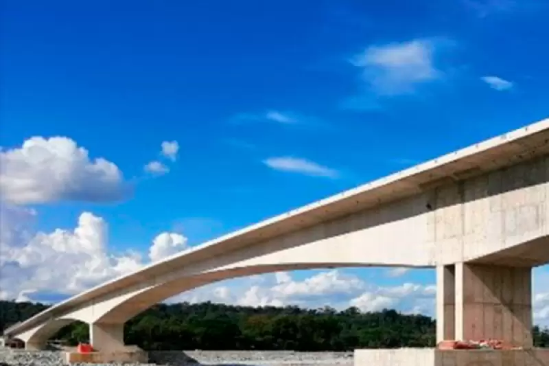 Avanza en un 90 por ciento construcción de nuevo puente La Amistad, en Cubarral
