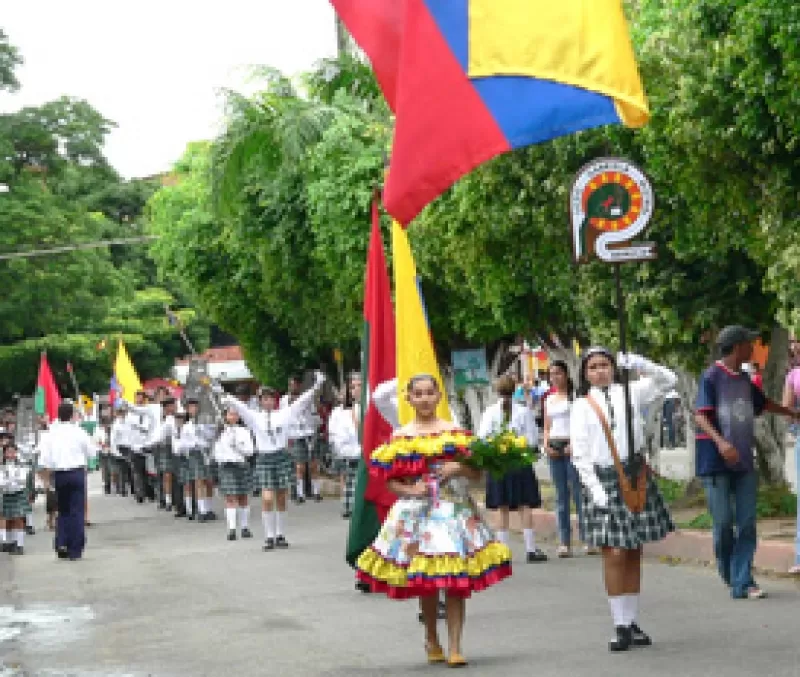 Celebración del la fiesta nacional del 20 de julio en Arauca.