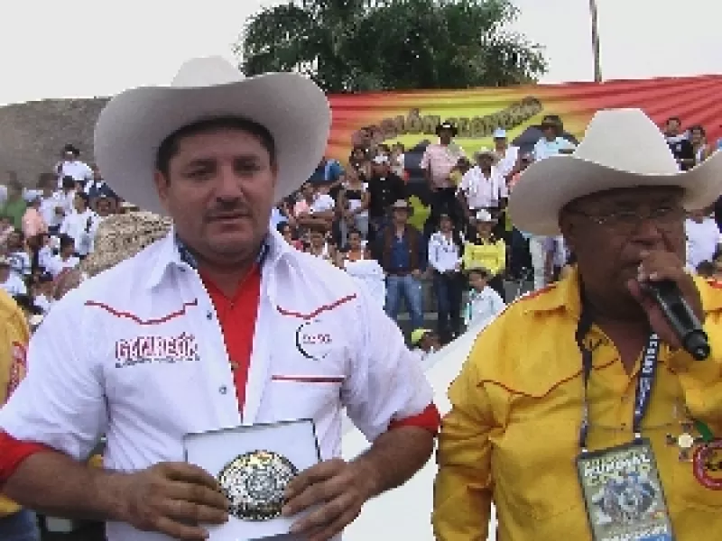 El casanareño Uriel Ortiz fue el campeón del XII encuentro mundial coleo realizado en Villavicencio, Meta.