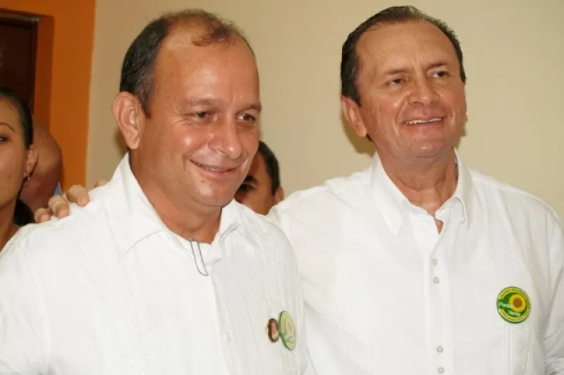Pedro Nel Castellanos Poveda se inscribió como candidato a la alcaldía del Arauca por el Partido Verde. Compañero de formula del Helmer Muñoz a la gobernación de Arauca.