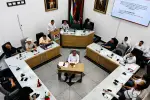 Alcalde vs concejales de oposición.