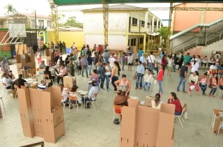 En el departamento de Arauca se vivió el proceso electoral en calma, por primera vez en cincuenta años la paz reinó en esta zona del país.