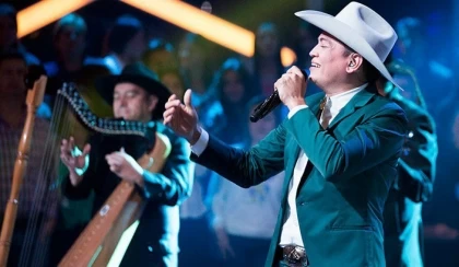 Con la música llanera, ganador de la primera temporada del programa a Otro Nivel de Caracol Televisión. Foto: Caracoltv.