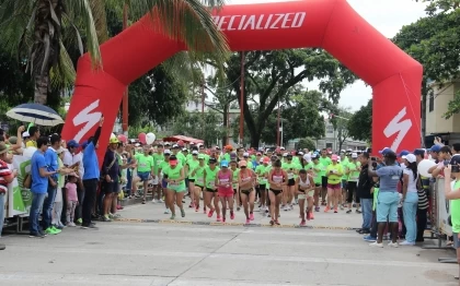  Más de 600 competidores participaron en la media maratón de Yopal, Casanare, que se realizó el pasado domingo.