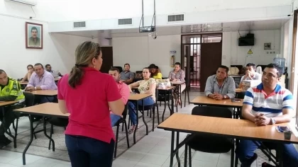 Sensibilización para utilizar los parqueaderos y descongestionar la ciudad adelantarán entidades en los próximos días.