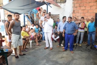Alcalde designado, Carlos Alberto Hurtado Zocadagüi, brindó un día diferente a los internos de la centro penitenciario del circuito de Arauca.