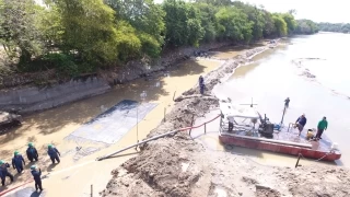 Construcción de malecón en el municipio de Trinidad, presenta un avance en la ejecución del 70%.