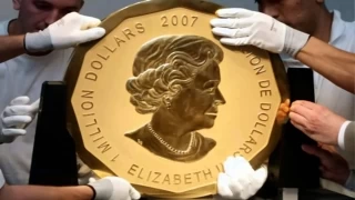 La moneda de oro más grande del mundo, llamada "Hoja de arce grande"  de 100 kg de peso y valorada en US$4 millones fue robada de un museo de Berlín, Alemania.