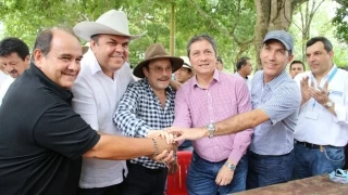 Finaliza paro del sector ganadero en la capital araucana luego de mesas de trabajo con el Gobierno Nacional. (Documento completo)