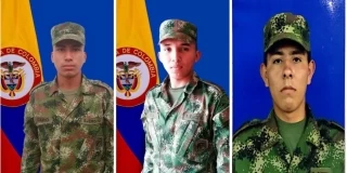 Soldados secuestrados: Orlando Yair Vega Díaz, Juan Pablo Rojas Ovando y Eduardo Caro Bañol,  se encontraban de permiso, vistiendo prendas de civil y sin armamento.