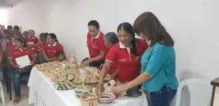 Familias indígenas del departamento del Meta participaron en conversatorio sobre famiempresas exitosas.