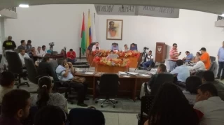 La Asamblea Departamental de Arauca aprobó un proyecto para estudiar y gestionar un empréstito con entidades crediticias por valor de 25 mil millones de pesos.