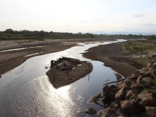 Los funcionarios de Corporinoquia pudieron constatar que el área afectada hace parte de un brazo del río Cravo Sur y no de su fuente principal