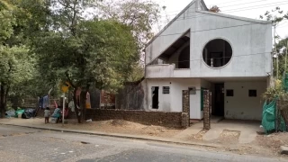 De  esta casa fueron desalojados los colombianos que retornaron de Venezuela junto a sus esposas e hijos venezolanos.