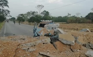 Dos civiles heridos en atentado a Fuerza Pública en la vía Saravena - Fortul en el departamento de Arauca.