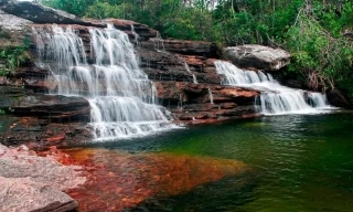 El reconocimiento comprende el área turística del municipio, el cual incluye El Parque de Los Fundadores y Caño Cristales. A la  la fecha, son 21 los destinos turísticos que han recibido esa distinción en Colombia.