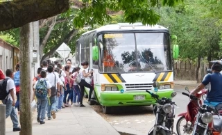 Gobierno departamental informó que se vienen adelantando consultas ante el Gobierno Nacional para dar continuidad al programa de transporte escolar y no generar interrupción en la prestación del mismo.